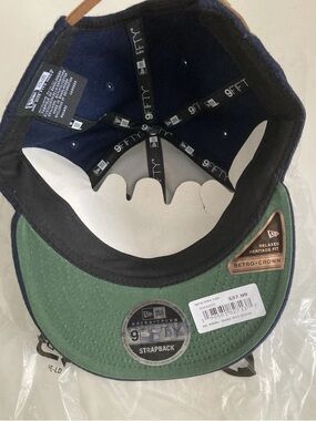 New Era Cap Navy Melton Wool Retro Crown 9FIFTY Strapback Hat